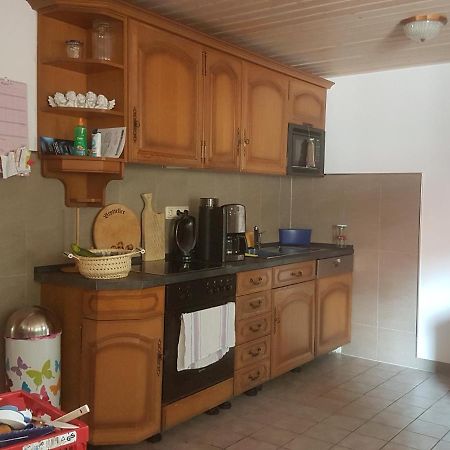 Ferienwohnung Sander Wendershausen  Bagian luar foto